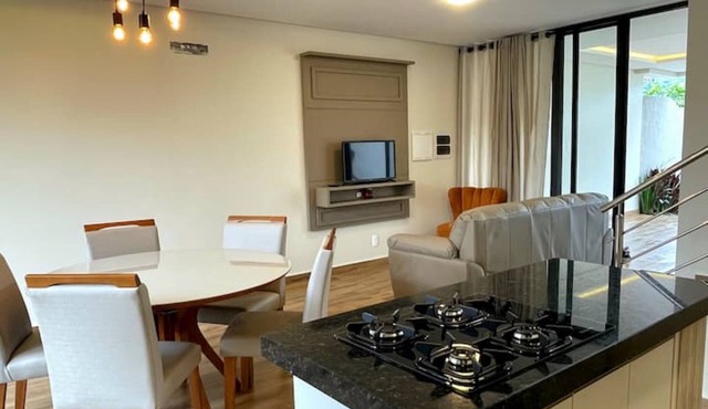 Neves House