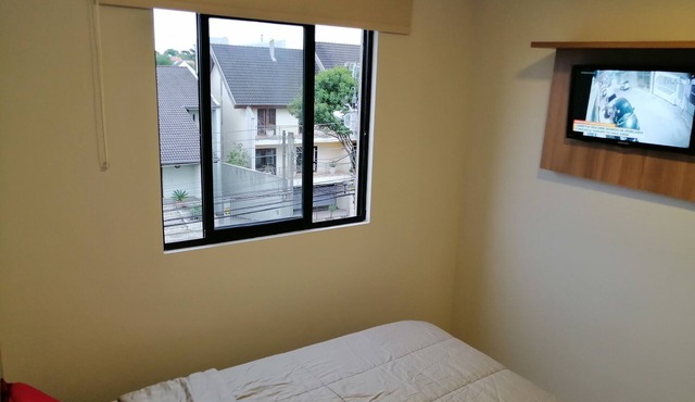 New Apartment next to UFPR and Cancer Hospital