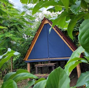 Nosso Quintal Candeias - Cabana Flamboyant