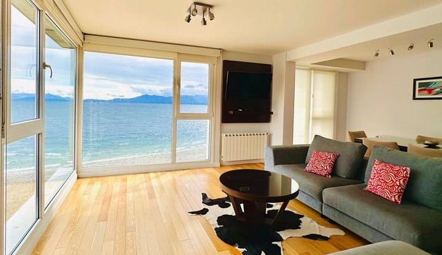 Oasis apartment on the Nahuel Huapi Lake