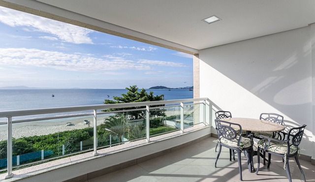 Oceanfront | 3 Suites | Barbecue Grill #CHA06