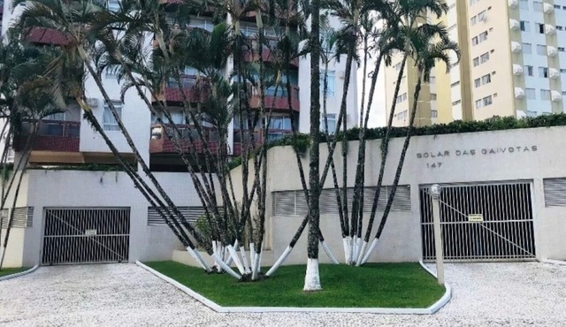 Oceanfront | 50m from Caiobá Beach | HVAC | 900 Mbps Wi-Fi | Covered Parking