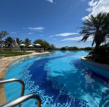 Oceanside Camboinhas Beachfront