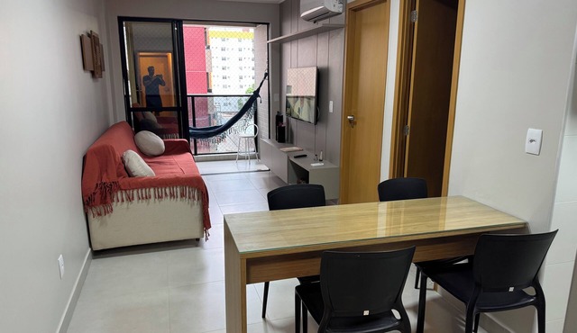 One-bedroom apartment, opposite Lions Square, 200 m from Pajuçara Beach