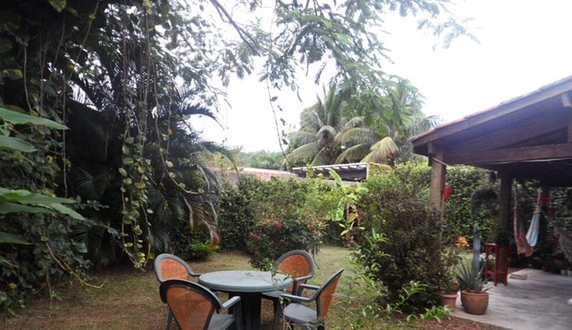 One-story house with 3 bedrooms in Barequeçaba.