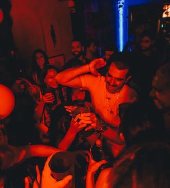 ÔVibe Party Hostel