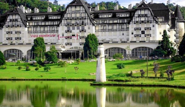 Palácio Quitandinha Espetacular Apartamento com Vista para o Lago