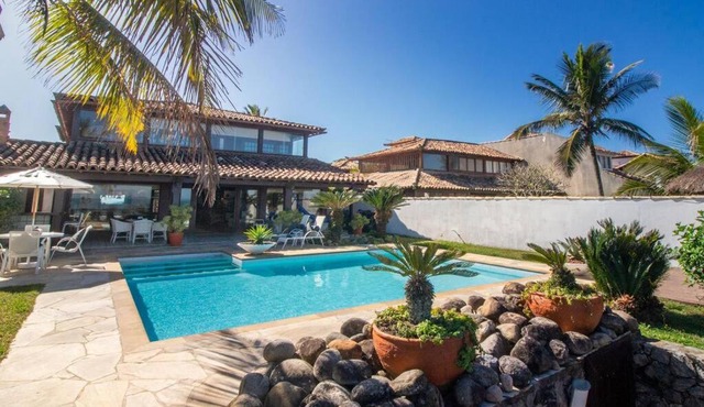 Paraíso Pé na Areia em Geribá com Cinco Suítes por Luxury Rentals