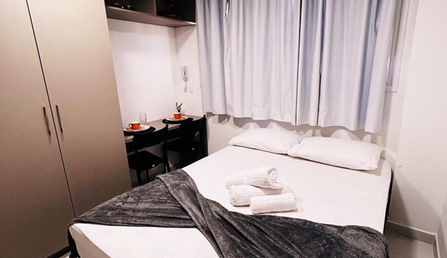 Paradise Flat 413