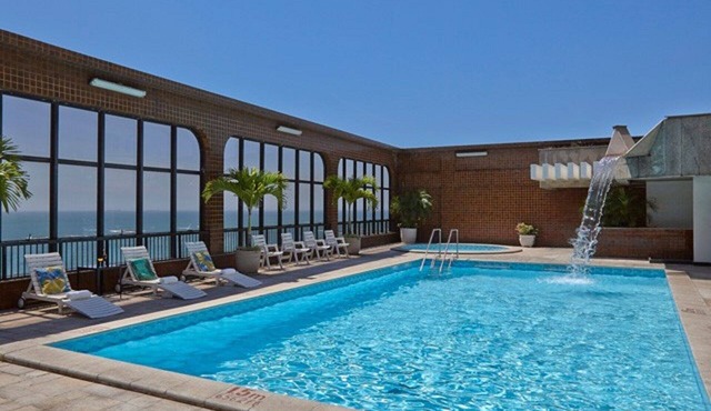 Pasárgada Flat, just cross the avenue and you will be in the beautiful Coast Beach