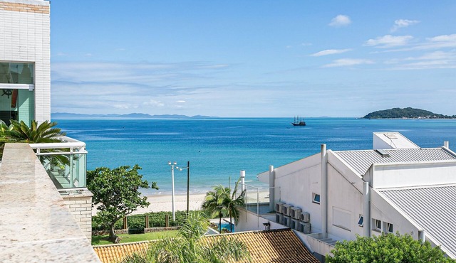 Penthouse with Pool and Sea View #CHA09