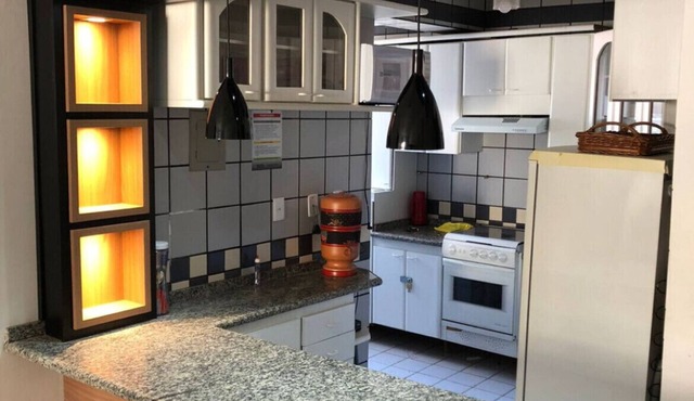 Perfect Location!/Couples 5 Beds 2 Queen/2 beliches/free parking