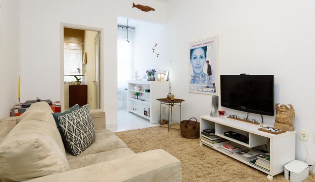 Pineapples CG103 - Apartamento 2 quartos, bem decorado e em ótima localização no Leblon