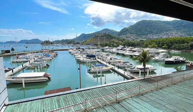 PIRATAS RESIDENCE
