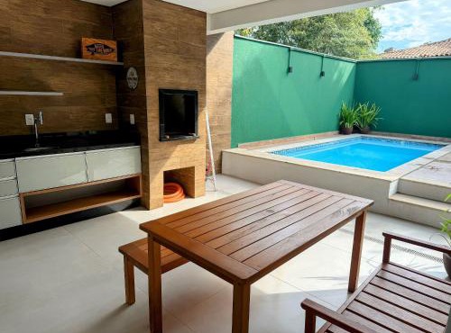 Piscina & Varanda Gourmet 3 Quartos |CURTA234