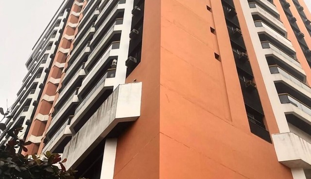 Pitangueiras Serviced Apartment with Sea View