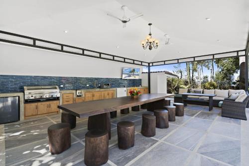 Playa Potrero - beachfront Villa, big private pool - Casa Bella Catalina