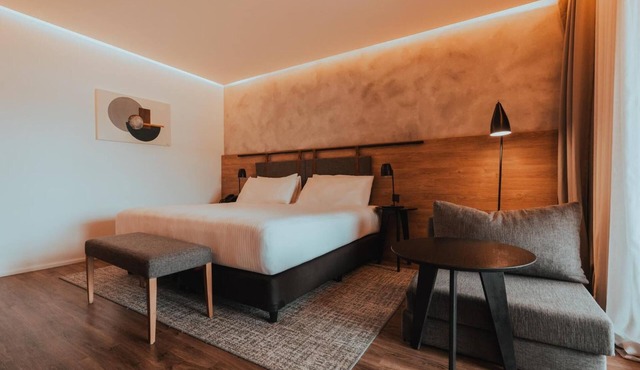 Plush Room w/Spacious Balcony + Breathtaking Scenery | Free Breakfast