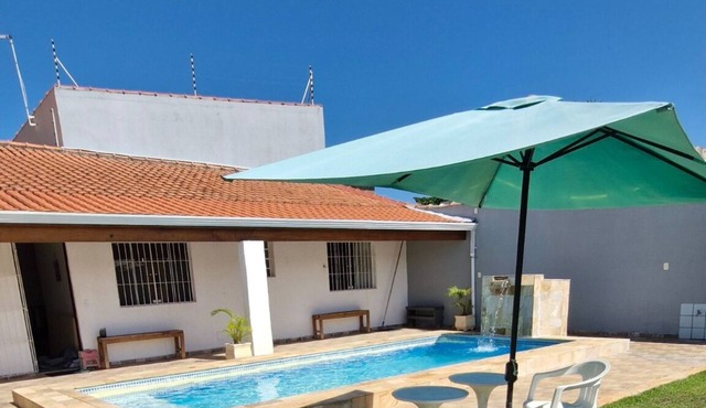 Pool house 2 minutes from the sea with large backyard