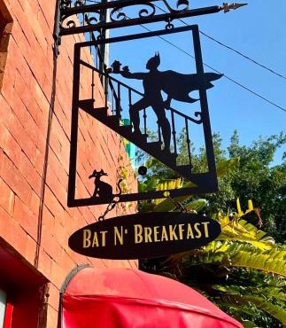Pousada Bat N Breakfast No Beco do Batman