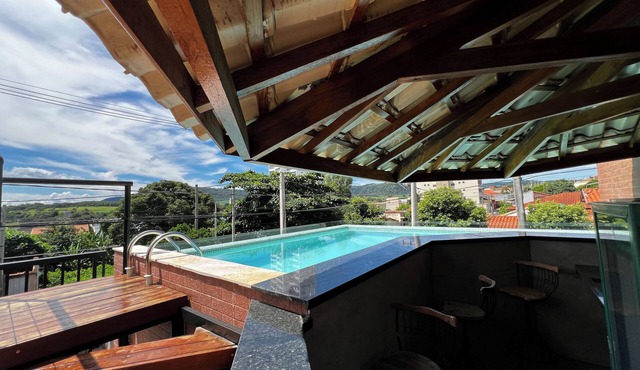 Pousada Casa Limão