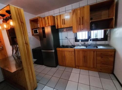 POUSADA TEMPORADA BIBi casa inteira com café