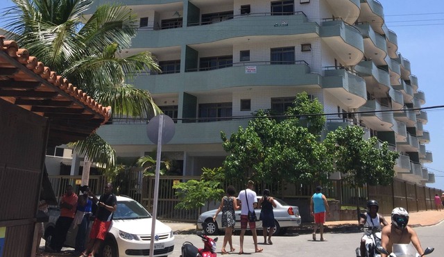Prainha - Building Facing the Sea (WiFi-free) Card in up to 12x by the site.