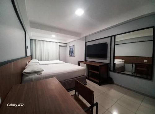 Pratti Hotel