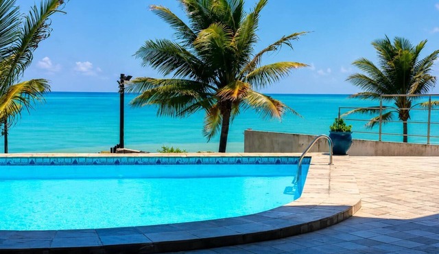 Premium apartment on Ponta Negra beach with swimming pool