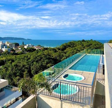 Promoção em Bombinhas até 4 pessoas c Piscina Aquecida