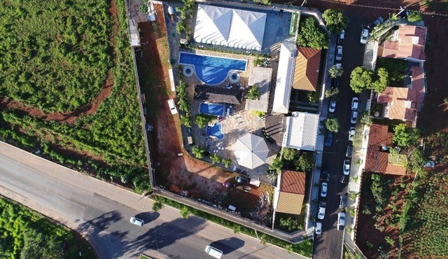 PUNTA CALDAS > HOUSE 1 > RR960/HOUSE/NIGHT > SLEEPS 6
