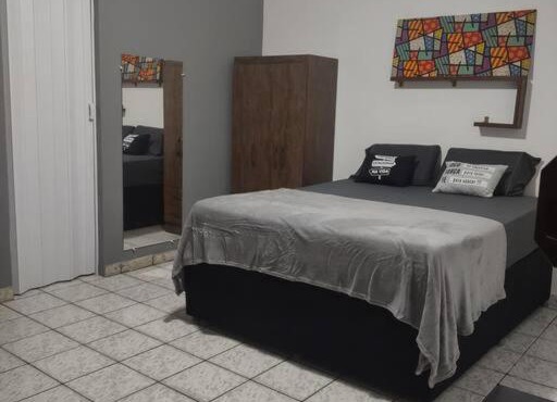 Quarto aconchegante Completo