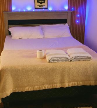 Quarto casal 08