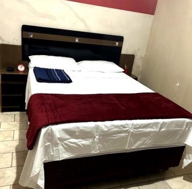 Quarto Econômico em Residência Confortável