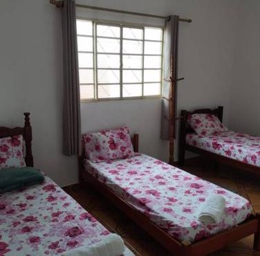 Quarto para 3 pessoas - Sobrado