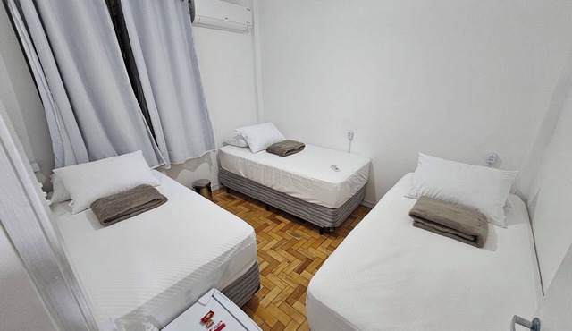 Quarto privativo em condomínio