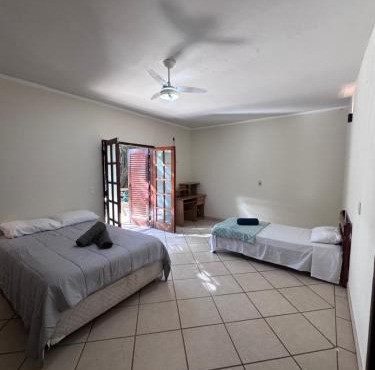 Quarto suíte privativo em campinas para 4 pessoas