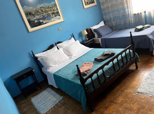 Quarto triplo - Casa Azul - Águas de São Pedro