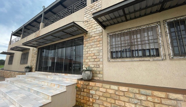 Rancho Bevilacqua- Rancho Completo Alto Padrão, Próximo ao Ubatã Thermas Club