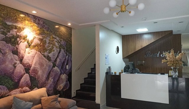 Real Hotel