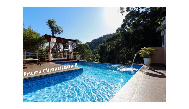 Refúgio com hidro, piscina e linda vista!