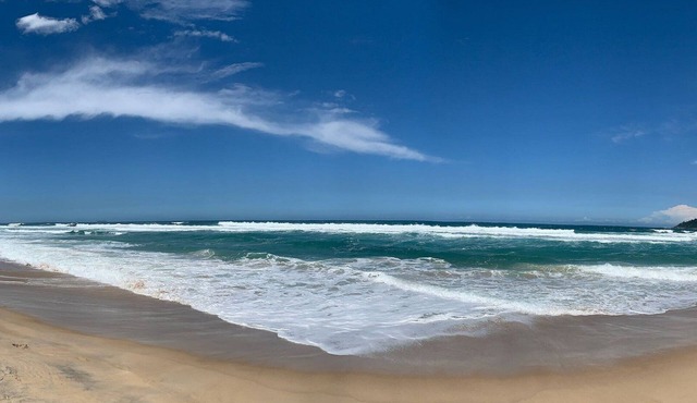 Refúgio na Praia do Campeche com Piscina Privativa
