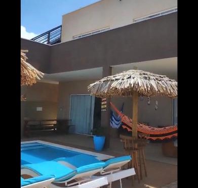 Refúgio Tropical