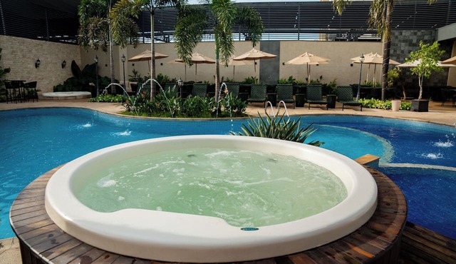 Refined Room w/Peaceful Vibes – Ideal for Unwinding After Sightseeing