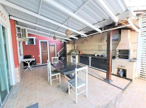 Rest by the sea complete house in Mambucaba