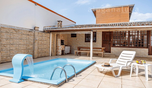 Riverside House - With Pool