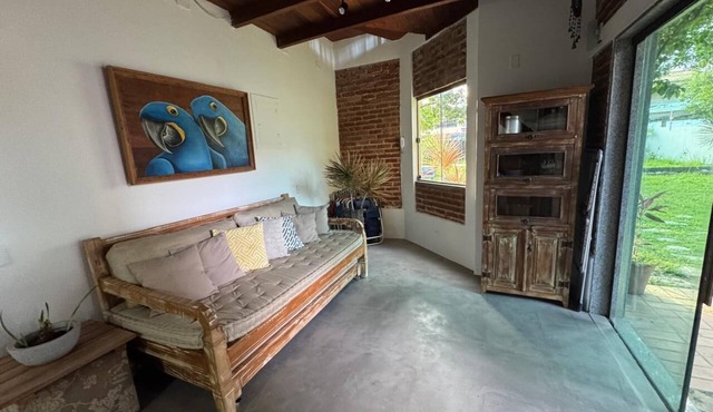 Rustic and cozy beach house with 4 ensuites