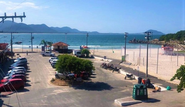 Sea Wolf Surf Club - Hostel