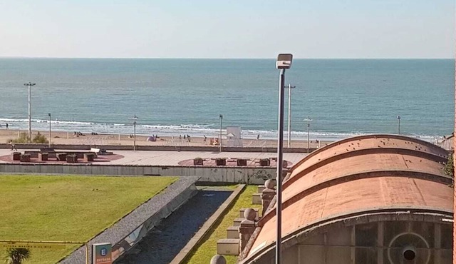 Seafront on Boulevard Marítimo, steps from Bristol Beach, the TORREÓN and CASINO