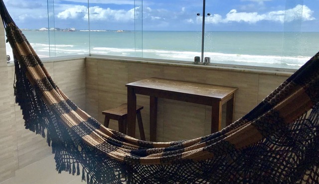 SEASIDE APARTMENT